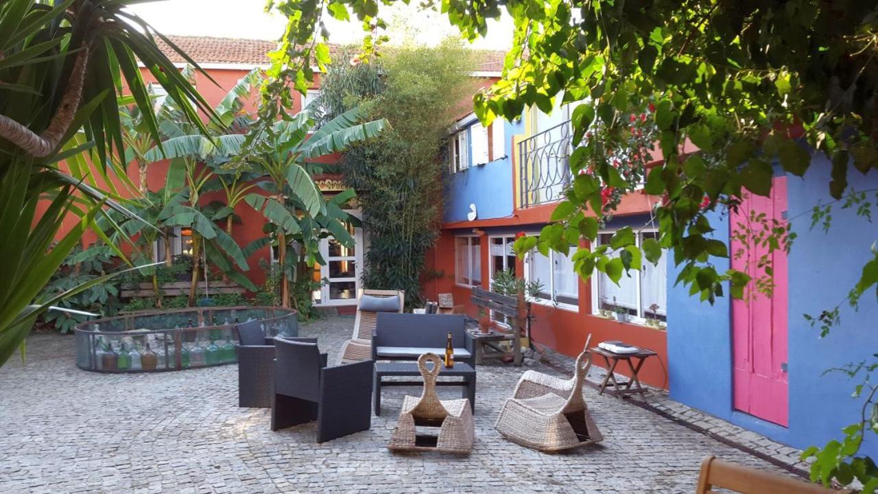 Casa 3 Aguias Bed and Breakfast Αβέιρο Δωμάτιο φωτογραφία